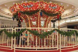 クリスマス装飾のデザイン・製作にリンク