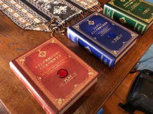 博物館におけるダミーブックのデザイン