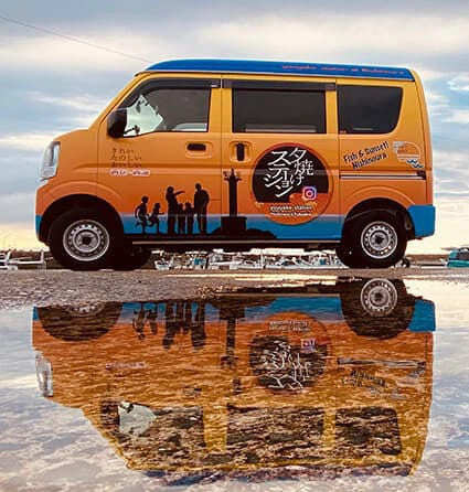 軽ワゴンのラッピングデザインにリンク