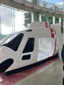 FRP加工のヘリコプター造形（フロント部)にリンク