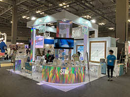 ビューティワールド東京のコマ装飾にリンク